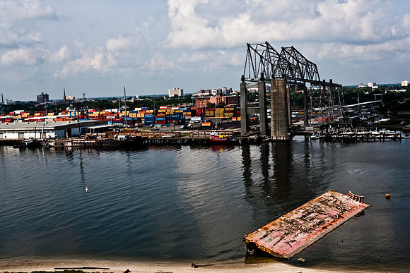 06592_ZV4N_1593_DG_COLOR_CHARLESTON_SOUTH_CAROLINA_SC_USA_2007_USA