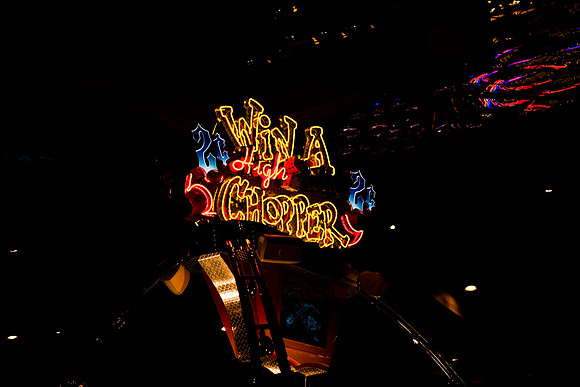 06649_DG_COLOR_ZV4N_2671_LAS_VEGAS_NEVADA_NV_USA_2007