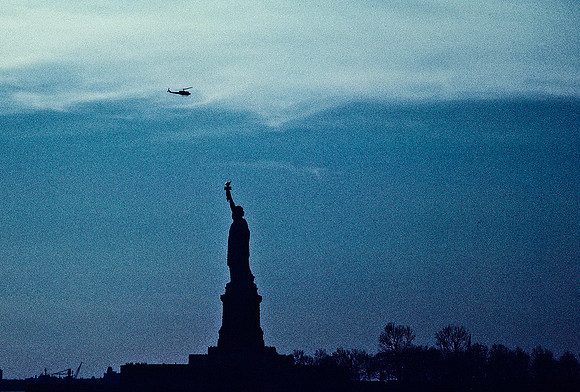 64046_B1_SL_COLOR_NY_86_03.jpg