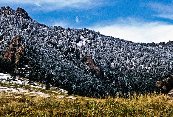 47426_B5_SL_COLOR_HOT_SULPHUR_HWY40_COLORADO_WYOMING_9708.jpg