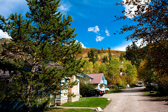 200828_DVD12_DG_USA_Aspen_1729_full_blead