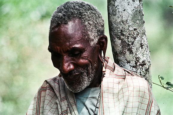 55425_SL_COLOR_TRIBE_CAMP_MASAI_KENYA_AFRICA_1989_11-2