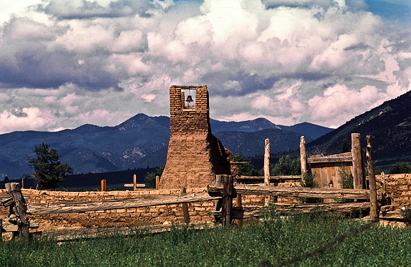 37865_B15_SL_COLOR_TAOS_NM_97_10.jpg
