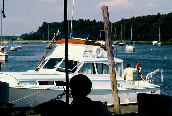 64032_B1_SL_COLOR_NY_80_17.jpg