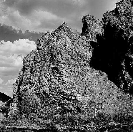 7567_B4P3_9_BW_SQ_CUSTER_COUNTY__HWY_75_IDAHO_01_2.jpg