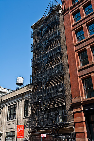 06578_DG_COLOR_NYC_NEW_YORK_NY_USA_2007_ZV4N_1655