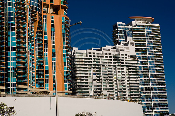 36136_DG_Color_USA_Miami_Beach_FL_Related_GroupZV4N0535
