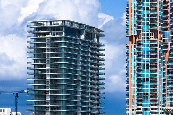 84739_ZV4N_8304_Miami_Fisher_USA