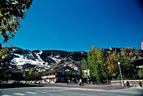 47462_B5_SL_COLOR_VAIL_COLORADO_WY_97_07.jpg