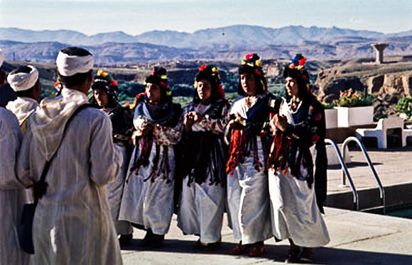 3233_SL_COLOR_EL_KELAA_M_GOUNA_MAROCCO_II_1998_10