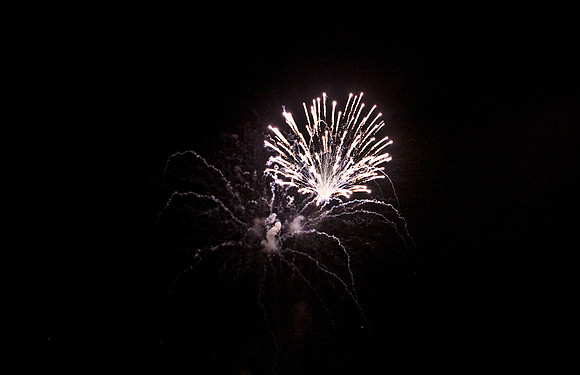 3885_DG_4_July_Fisher_2010_Miami_FL_ZV4N4897