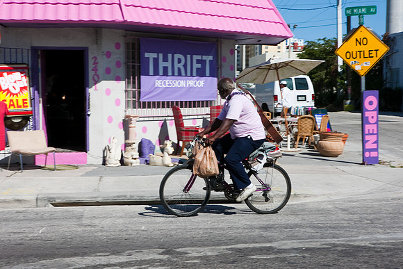 2607_Litlle_Haity_Miami_Avenue_20090307-5L8Y2236