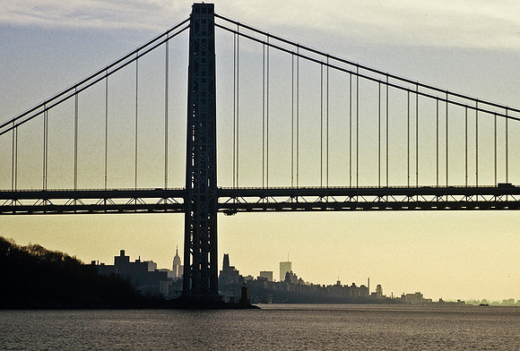 64049_B1_SL_COLOR_NY_86_17.jpg