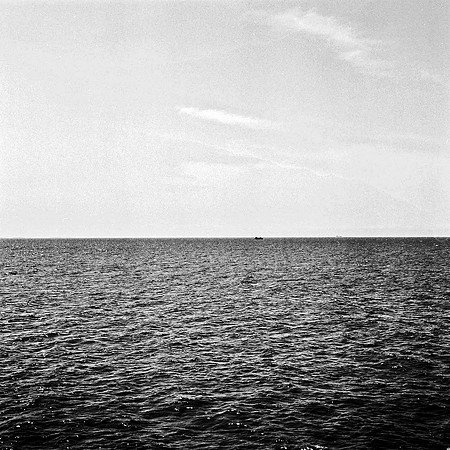 2646_FM_BW_SQ_THE_BAY-RESTAURANT_ARGENTINA_2004_3