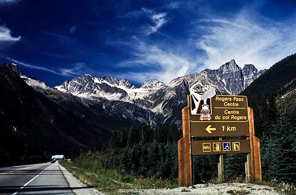 06816_B19_SL_COLOR_REVELSTOKE_TO_ROGERS_PASS_TO_GLACIER_NAT_PARK_OC_WS_97_09.jpg