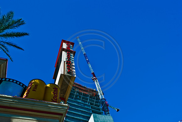 06649_DG_COLOR_ZV4N_2515_LAS_VEGAS_NEVADA_NV_USA_2007