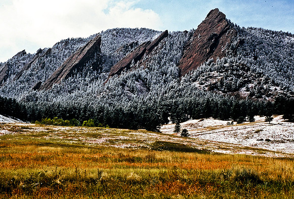 47499_B7_SL_COLOR_HOT_SULPHUR_SPRINGS_HWY40_CO_97_07.jpg