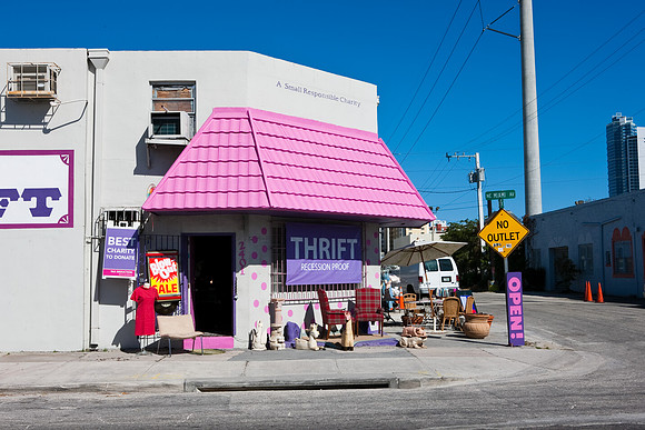 2607_Litlle_Haity_Miami_Avenue_20090307-5L8Y2238