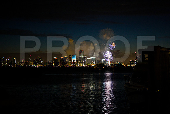 85526_ZV4N1679_Miami_FL_USA