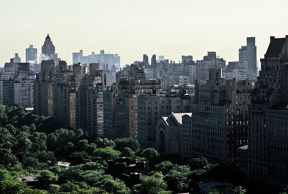 64033_B1_SL_COLOR_NY_78_05.jpg