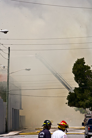 84697_Concrete_Plant_In_Fire_ZV4N6569