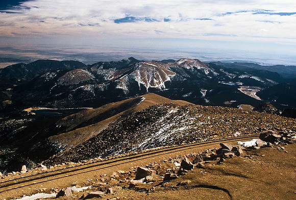 47455_B5_SL_COLOR_PIKES_PEAK_HWY_COLORADO_WY_97_10.jpg