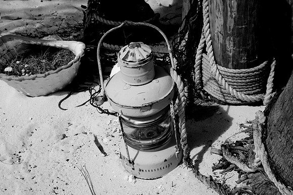 36169_DG_Color_USA_Harbour_Island_Bahamas_Related_GroupZV4N1984