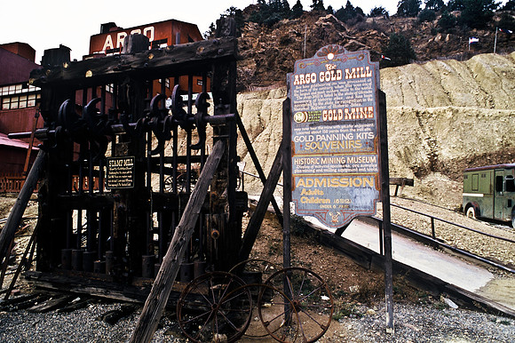 47435_B5_SL_COLOR_ARGOTOWN_HWY40_COLORADO_WY_97_02.jpg