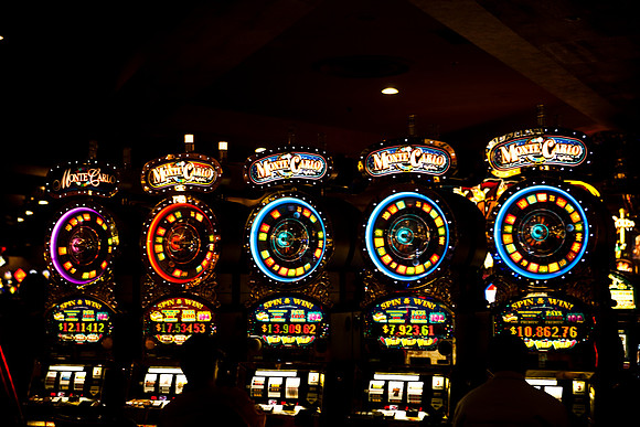 06649_DG_COLOR_ZV4N_2668_LAS_VEGAS_NEVADA_NV_USA_2007