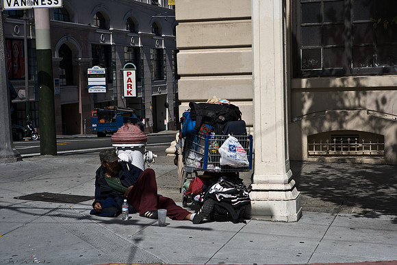 06608_DG_COLOR_SAN_FRANCISCO_CALIFORNIA_CA_USA_2007_ZV4N_3995
