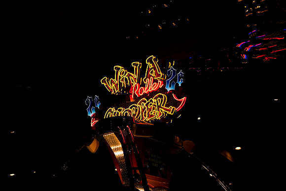 06649_DG_COLOR_ZV4N_2674_LAS_VEGAS_NEVADA_NV_USA_2007