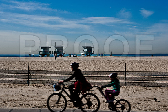 36130_DG_CALIFORNIA_USA_2007_ZV4N_4815