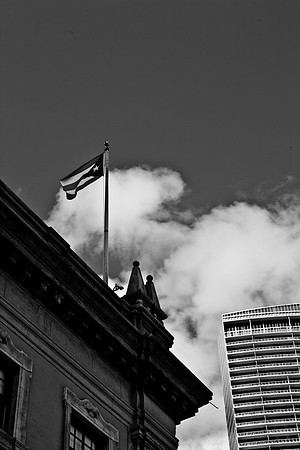 MDT33137_DG_ZV4N_MIDTOWN_BW_5745