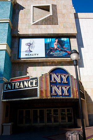 20080912_DVD46_DG_USA_Vegas_CA_5L8Y8694_full_blead