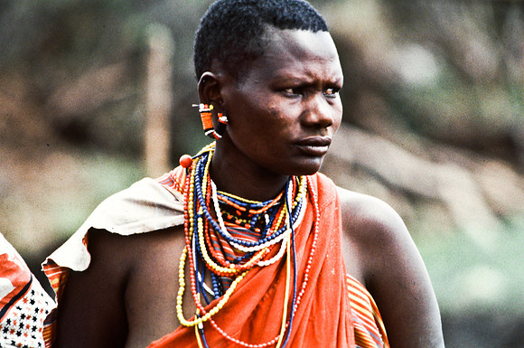 55423_SL_COLOR_TRIBE_CAMP_MASAI_KENYA_AFRICA_1989_4