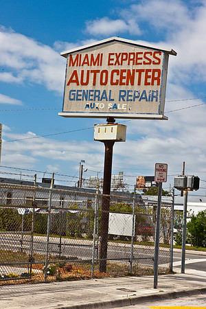 3453_DG_Billboards_Wynwood_District_Miami_FL_5L8Y0058