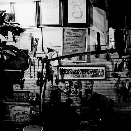 7530_B4P3_11_BW_SQ_KENTUCKY_01.jpg