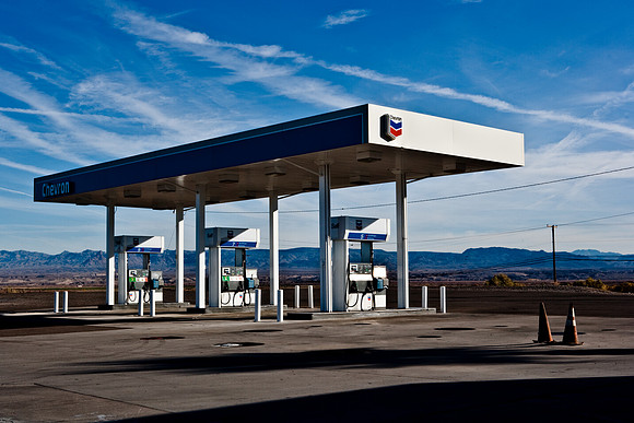 06647_DG_COLOR_NEEDLES_CALIFORNIA_CA_USA_2007_ZV4N_791