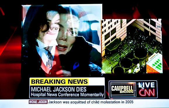 3046_Micheal_Jackson_TV-0445