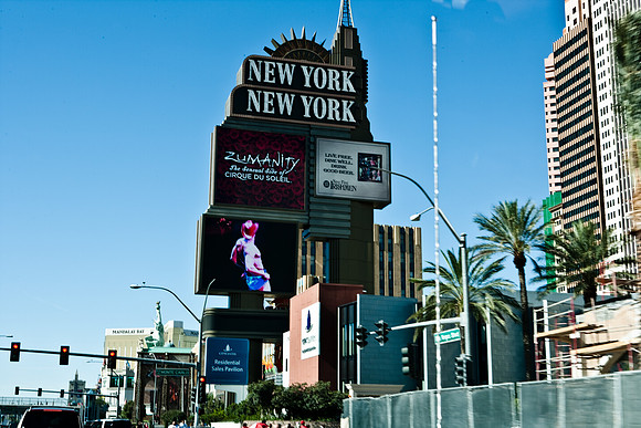 36353_DG_COLOR_LAS_VEGAS_NEVADA_NV_USA_2007_ZV4N_0750