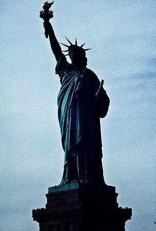 64046_B1_SL_COLOR_NY_86_08.jpg