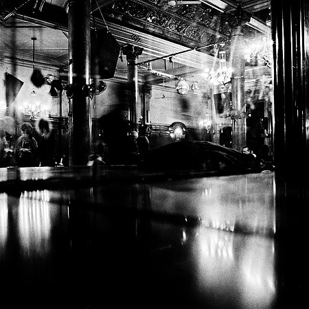 2662_FM_COLOR_SQ_CAFE_REAL_TANGO_BUENOS_AIRES_ARGENTINA_2004_8
