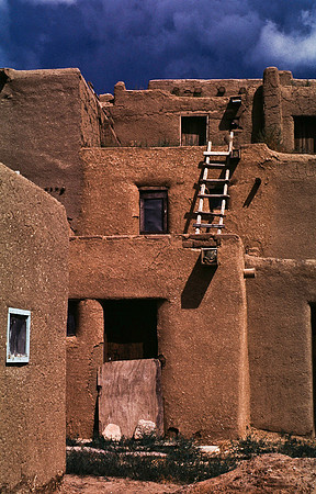 37869_B15_SL_COLOR_TAOS_TO_EMBUDA_TO_BANDELIER_NM_97_14.jpg