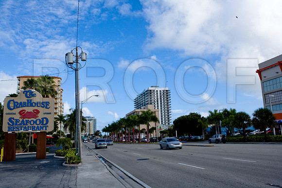 36157_DG_Color_USA_Miami_FL_79_street_CausewayZV4N6859_Oasis_Biscayne_BLV_Related