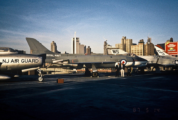 64051_B1_SL_COLOR_NY_82_17.jpg