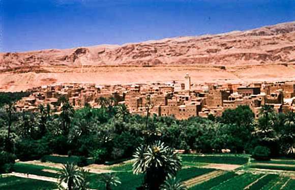 3224_SL_COLOR_FROM_TINERHIR_TO_EL_KELAA_M_GOUNA_MAROCCO_II_1998_12