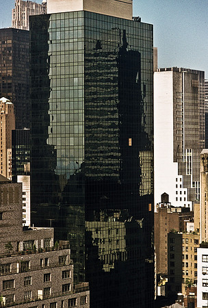 64052_B1_SL_COLOR_NY_82_14.jpg