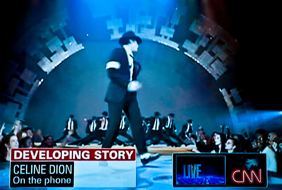 3049_Miami_2008_DG_Micheal_Jackson_Is_Dead_TV_-1538