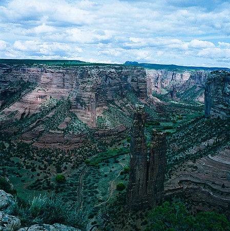 6102_COLOR_SQ_GRAND_CANYON_NORTH_RIME_AND LODGE_05_6.jpg