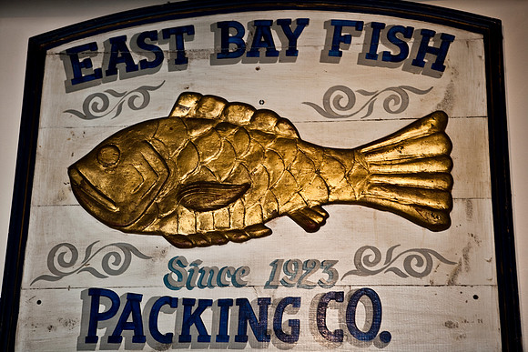 06594_DG_COLOR_STONINGTON_CONNECTICUT_CT_USA_2007_ZV4N_407